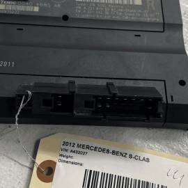 Mercedes W221 S550 Front RH Passenger Under Seat Control Module Unit OEM 20