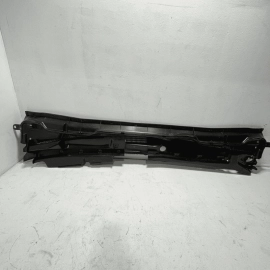 2018-2023 TOYOTA CAMRY WINDSHIELD WIPER COWL VENT GRILLE PANEL COVER TRIM O 2018-2023 TOYOTA CAMRY WINDSHIELD WIPER COWL VENT GRILLE PANEL COVER TRIM O