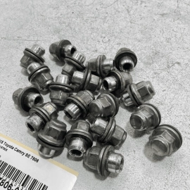 2018 - 2023 TOYOTA CAMRY SE WHEEL RIM LUG NUT BOLT BOLTS OEM SET OF 20