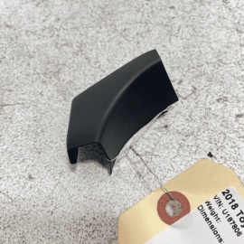 2018-2023 TOYOTA CAMRY SE DOOR UPPER CORNER COVER TRIM REAR LEFT DRIVER SID 2018-2023 TOYOTA CAMRY SE DOOR UPPER CORNER COVER TRIM REAR LEFT DRIVER SID