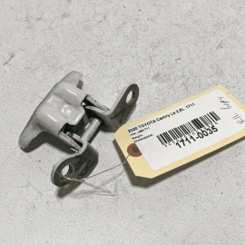 2018-2023 TOYOTA CAMRY REAR LEFT DRIVER SIDE UPPER DOOR HINGE OEM CODE 040 2018-2023 TOYOTA CAMRY REAR LEFT DRIVER SIDE UPPER DOOR HINGE OEM CODE 040