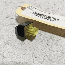 2018-2021 TOYOTA CAMRY FRONT DRIVER OR PASSENGER IMPACT PRESSURE SENSOR OEM