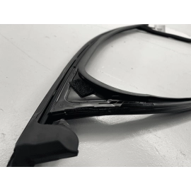 2023 MAZDA CX-50 FRONT LEFT DRIVER DOOR WINDOW GLASS RUN CHANNEL SEAL OEM