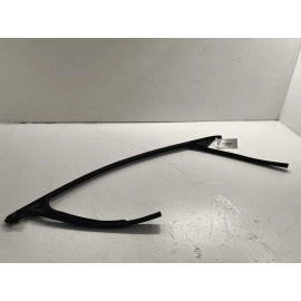 2023 MAZDA CX-50 FRONT LEFT DRIVER DOOR WINDOW GLASS RUN CHANNEL SEAL OEM