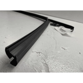 2023 MAZDA CX-50 FRONT LEFT DRIVER DOOR WINDOW GLASS RUN CHANNEL SEAL OEM