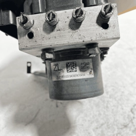 TOYOTA CAMRY 2018-2020 2.5L ABS PUMP ANTI LOCK BRAKE CONTROL MODULE UNIT OE