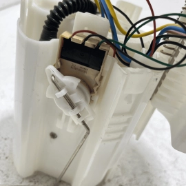 TOYOTA CAMRY 2.5L 2018 - 2023  FUEL GAS TANK PUMP UNIT ASSEMBLY OEM