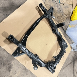 2018 - 2021  GMC TERRAIN AWD FRONT SUBFRAME CROSSMEMBER ENGINE CRADLE OEM