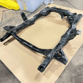 2018 - 2021  GMC TERRAIN AWD FRONT SUBFRAME CROSSMEMBER ENGINE CRADLE OEM