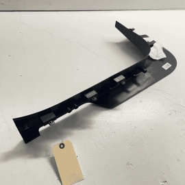GMC TERRAIN 2018-2023 FRONT RIGHT PASSENGER DOOR SILL SCUFF PLATE TRIM COVE