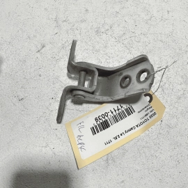 2018-2023 TOYOTA CAMRY FRONT LEFT DRIVER SIDE UPPER DOOR HINGE OEM CODE 040