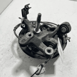 Rear Passenger Side Steering Spindle Knuckle & Hub TOYOTA CAMRY 2018-2023 O