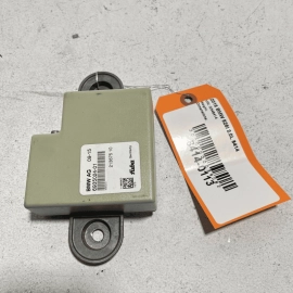 2011-2016 BMW 528i F10 Back Up Radio Antenna Amplifier Control Module Unit 