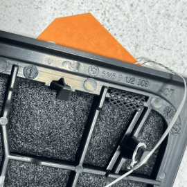 2011-2016 BMW 528I F10 DASH DASHBOARD CENTER SPEAKER TRIM COVER GRILLE OEM 2011-2016 BMW 528I F10 DASH DASHBOARD CENTER SPEAKER TRIM COVER GRILLE OEM