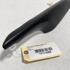 TOYOTA CAMRY 2018-2024 FRONT LEFT DRIVER SIDE DOOR ARMREST PANEL TRIM OEM B