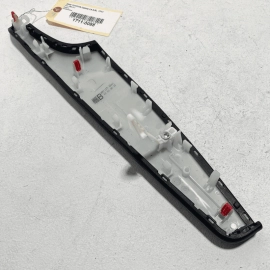 TOYOTA CAMRY 2018-2024 FRONT LEFT DRIVER SIDE DOOR ARMREST PANEL TRIM OEM B