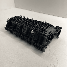 2017 - 2021 BMW M240XI M240I 440I 440XI 530I 540I Engine Intake Manifold OE