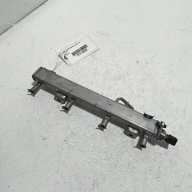 2.5L ENGINE FUEL INJECTION DELIVERY RAIL PIPE 2020-2022 TOYOTA CAMRY OEM