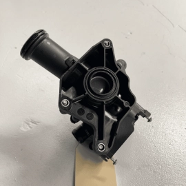 2017 – 2021 BMW 240 XI ENGINE COOLANT THERMOSTAT HOUSING ASSEMBLY MODULE OE