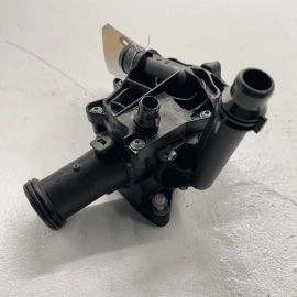 2017 – 2021 BMW 240 XI ENGINE COOLANT THERMOSTAT HOUSING ASSEMBLY MODULE OE