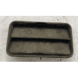 2007-2011 TOYOTA CAMRY QUARTER OUTLET AIR VENT GRILLE ASSEMBLY OEM