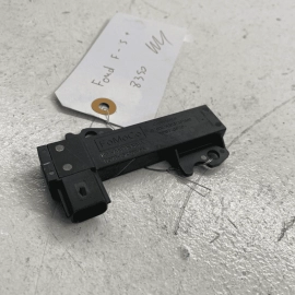 2012-2018 FORD FOCUS ST Antenna Keyless Entry Receiver  OEM DS7T-15K603-AA