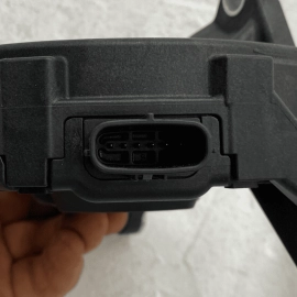 Toyota Camry XSE SE XLE LE Hybrid 2018-2022 Accelerator Pedal Travel Sensor