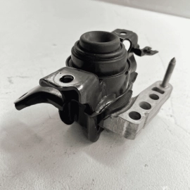 18 - 23 Toyota Camry XSE Front Passenger Engine Frame Mount Bracket Support