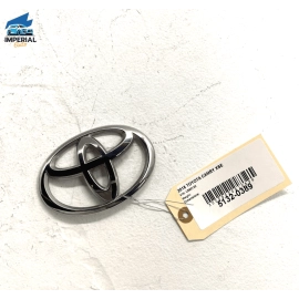 Toyota Camry XSE SE XLE LE Hybrid 2012-2023 Rear Deck Lid Emblem Chrome OEM