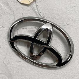 Toyota Camry XSE SE XLE LE Hybrid 2012-2023 Rear Deck Lid Emblem Chrome OEM