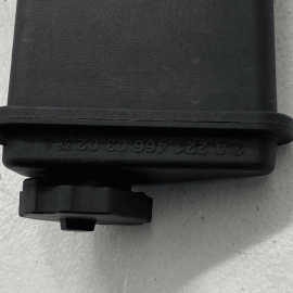 2007-2013 Mercedes S550 CL550 Power Steering Oil Tank Reservoir 221-466-030