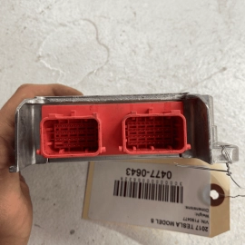 2017-2020 Tesla Model S Passive Safety Restraints Control Module Unit PSRCM