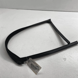 2007-13 Mercedes S550 Front Passenger Door Window Run Channel Wheatherstrip
