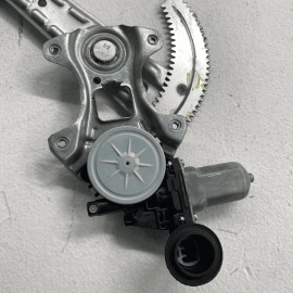 2014 - 2020 INFINITI Q50 REAR LEFT DRIVER SIDE DOOR WINDOW REGULATOR & MOTO