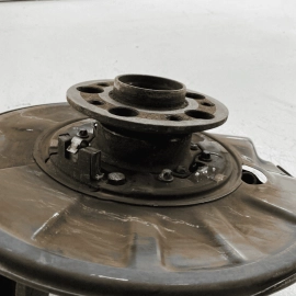 Mercedes W221 S550 CL550 Rear Right Passenger Spindle Knuckle Hub OEM 2007-