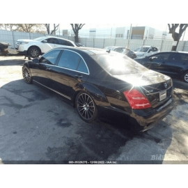 07-12 Mercedes S550 S600 Rear Left Driver Side Door Body Weather-strip Seal