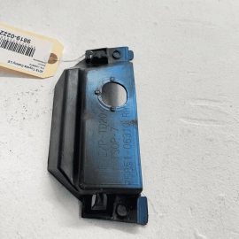 TOYOTA CAMRY 2018 - 2021 RIGHT PASSENGER SIDE ROCKER MOLDING MOUNT BRACKET 