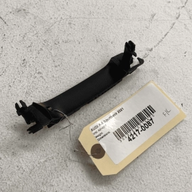 AUDI 18-23 A5 SPORTBACK FRONT OR REAR DRIVER SIDE OUTER DOOR HANDLE BASE OE