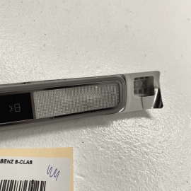 2007 - 2013 MERCEDES-BENZ W221 S550 Rear Right Passenger Side Reading Light