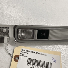 2007 - 2013 MERCEDES-BENZ W221 S550 Rear Right Passenger Side Reading Light