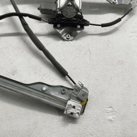 2014 - 2020 INFINITI Q50 FRONT PASSENGER SIDE DOOR WINDOW REGULATOR & MOTOR