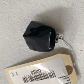 2016-2020 INFINITI Q50 REAR PASSENGER SIDE EXTERIOR DOOR HANDLE TAB CAP GAG