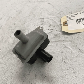 Toyota Camry XSE SE XLE LE 2019 Duty Vacuum Switching Control Valve Assy OE