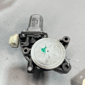 Kia Forte 2010-2013 Front Right Passenger Window Regulator Motor OEM