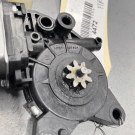 Kia Forte 2010-2013 Front Right Passenger Window Regulator Motor OEM