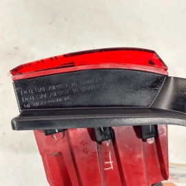 2018-2023 KIA RIO LX SEDAN REAR LEFT DRIVER SIDE TAILLIGHT LAMP OUTER OEM
