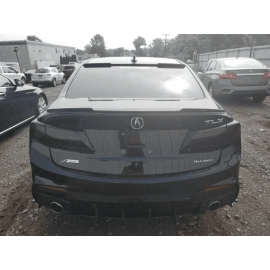Front Left / Driver Side Fender Garnish Seal Filler ACURA TLX 2018-2020 3.5