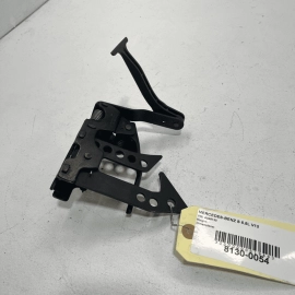 2007-2013 MERCEDES W221 S600 S550 CL550 Front Hood Catch Lock Latch Release