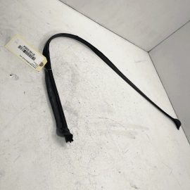 2007-13 MERCEDES S-CLASS FRONT RIGHT PASSENGER SIDE UPPER WEATHERSTRIP SEAL