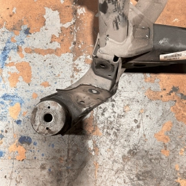 2011 - 2018 PORSCHE CAYENNE REAR SUSPENSION CROSS-MEMBER SUBFRAME OEM